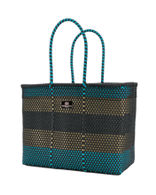 Laden Sie das Bild in den Galerie-Viewer, CARMEN