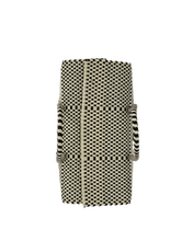 Laden Sie das Bild in den Galerie-Viewer, ANYA