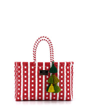 Laden Sie das Bild in den Galerie-Viewer, CAMILLA