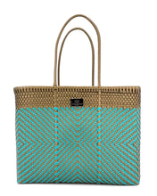 Laden Sie das Bild in den Galerie-Viewer, JULIETTE