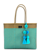 Laden Sie das Bild in den Galerie-Viewer, JULIETTE