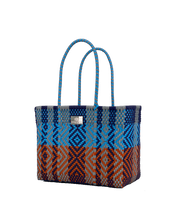 Laden Sie das Bild in den Galerie-Viewer, WILLIAM