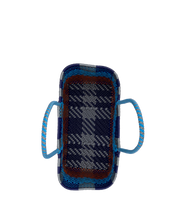 Laden Sie das Bild in den Galerie-Viewer, WILLIAM